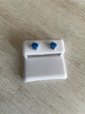 Opal 925 Sterling Silver Stud Earrings - Bright Blue